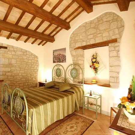 Country House Le Fontanelle בית חווה *